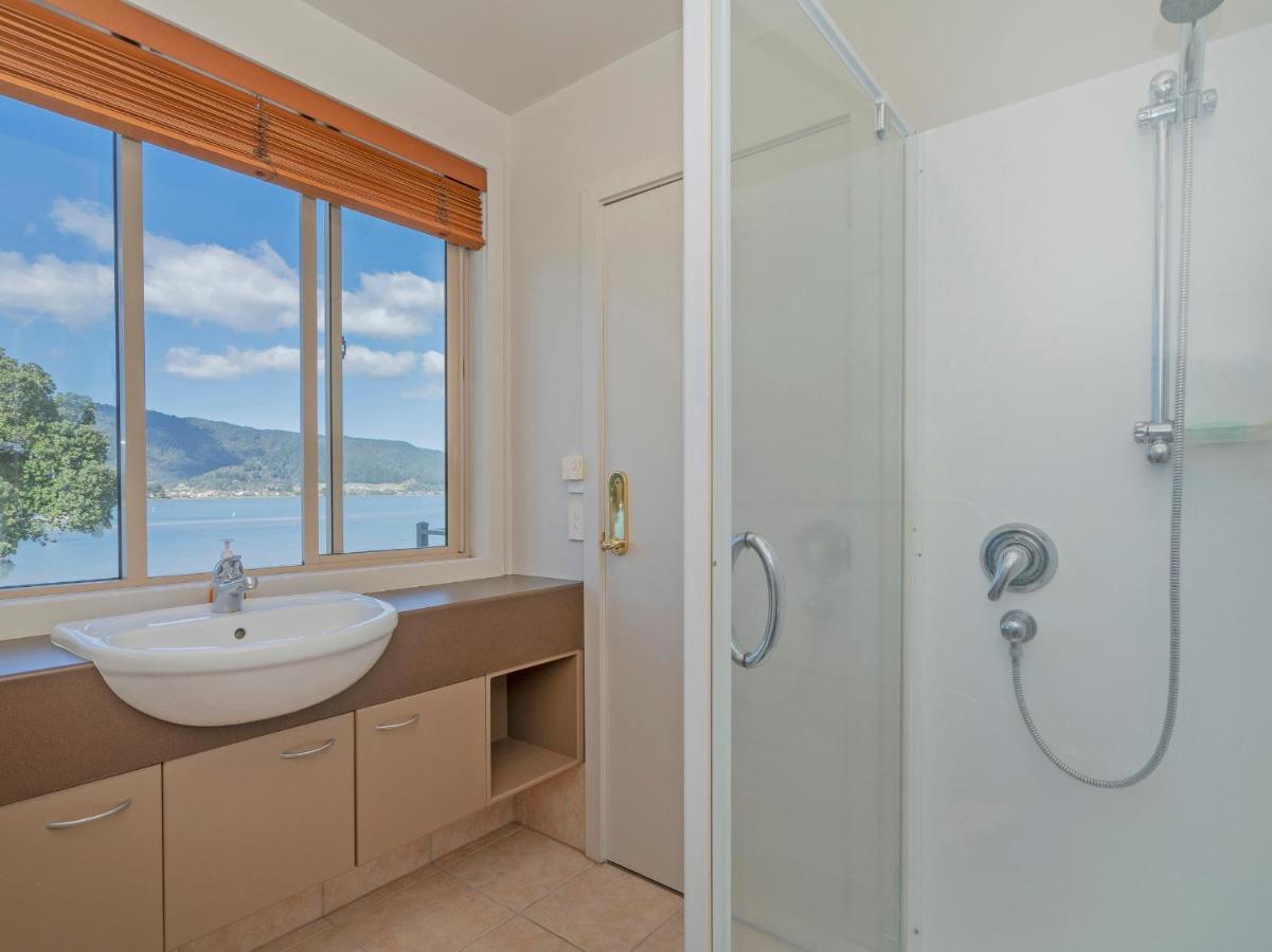 Tairua Waterfront Retreat - Tairua Apartment Luaran gambar