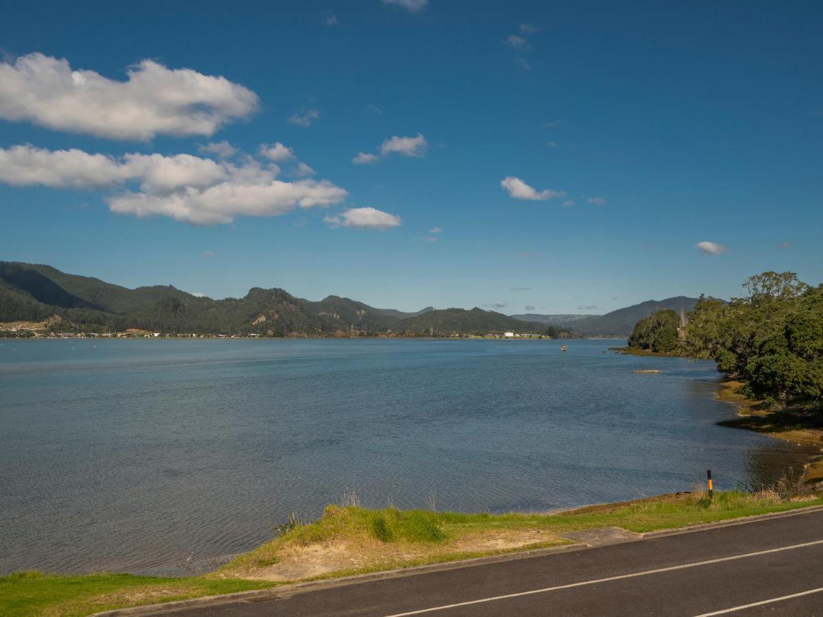 Tairua Waterfront Retreat - Tairua Apartment Luaran gambar